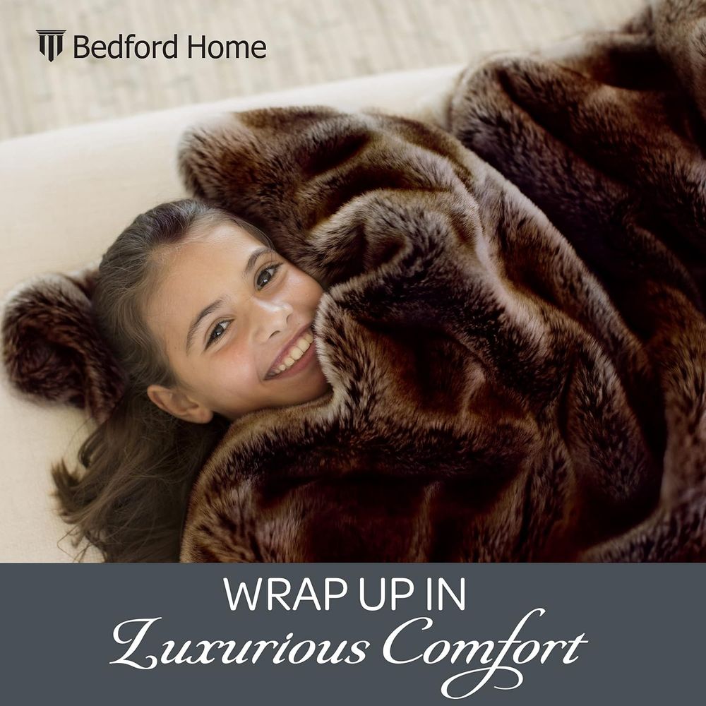Faux Fur Throw - Luxurious, Hy - огляд і ціна Cashmere Throw Blanket