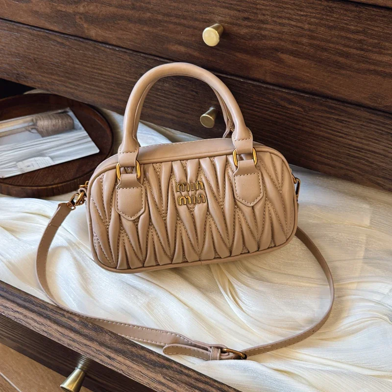 Women Luxury High End Leather  - огляд і ціна Luxury Lifestyle For Women